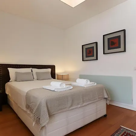 Daire Downtown Chiado By Homing
